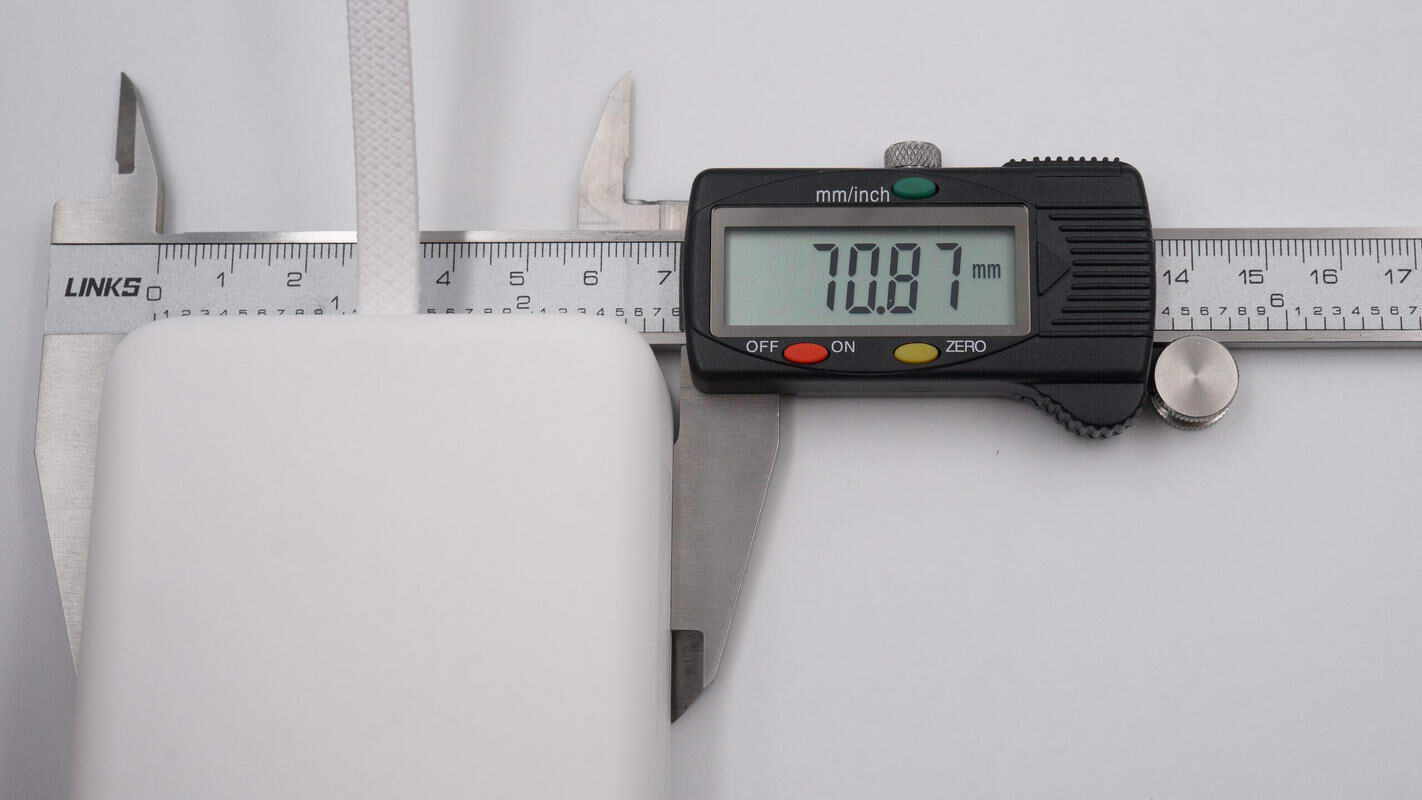 realme真我45W自带线移动电源 RMC2501