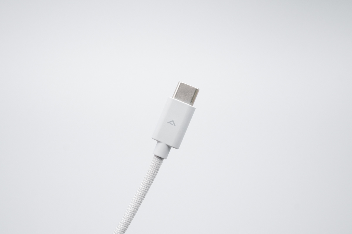 红魔氘锋能量魔块移动电源 PA0013