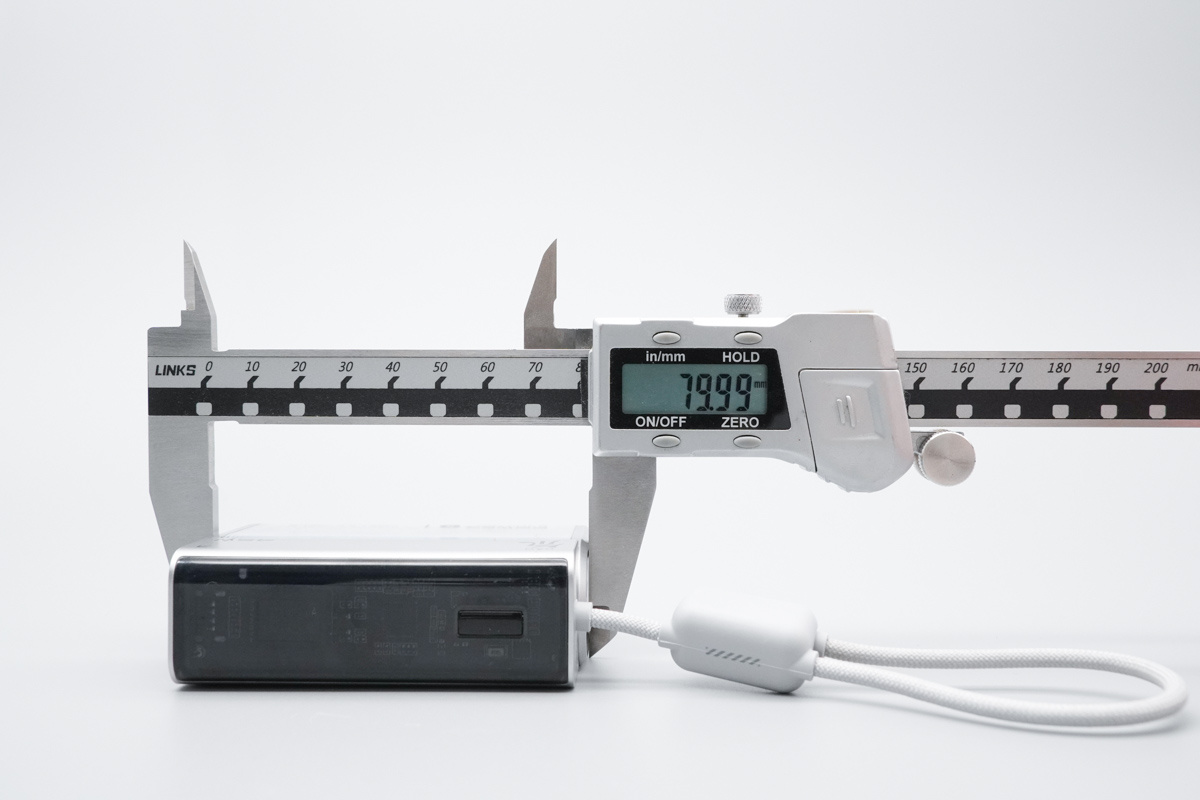 红魔氘锋能量魔块移动电源 PA0013