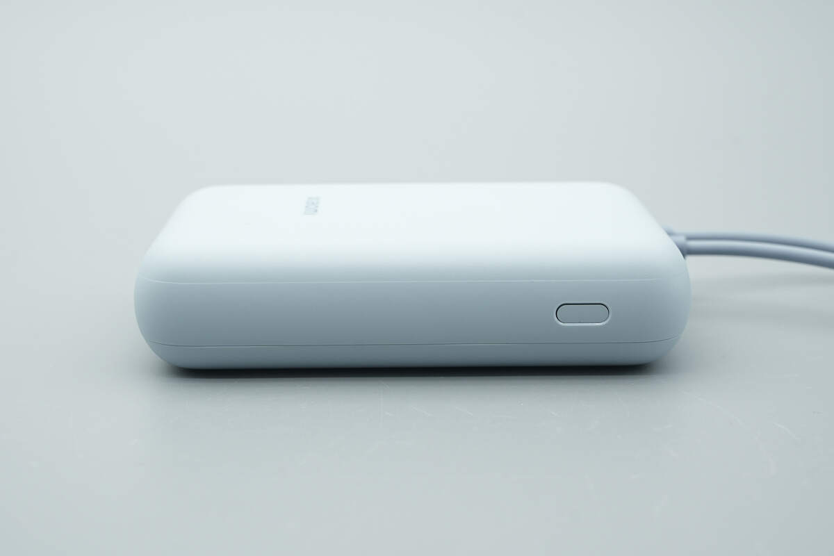 小米自带线充电宝口袋版10000mAh P15ZM1