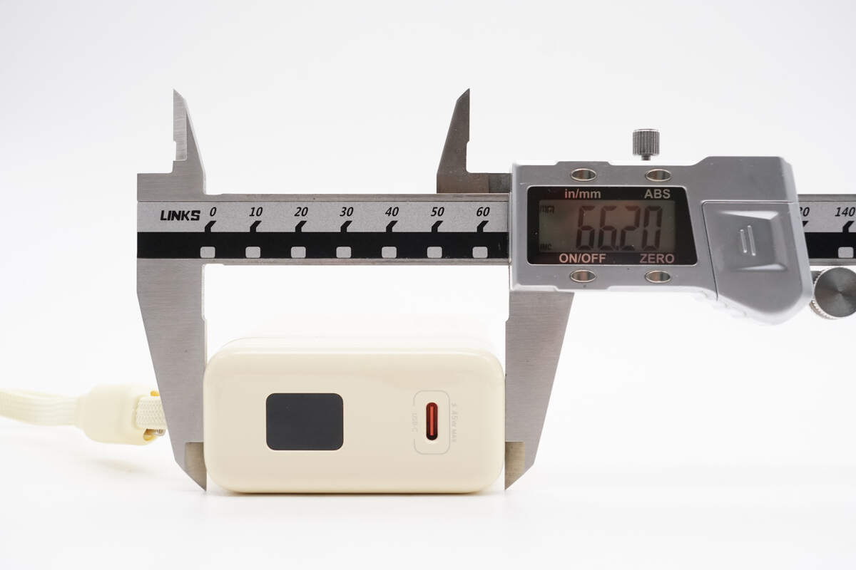 努比亚糖果移动电源X1  PA0014