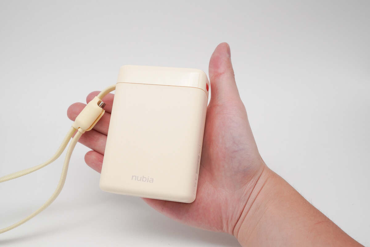 努比亚糖果移动电源X1  PA0014