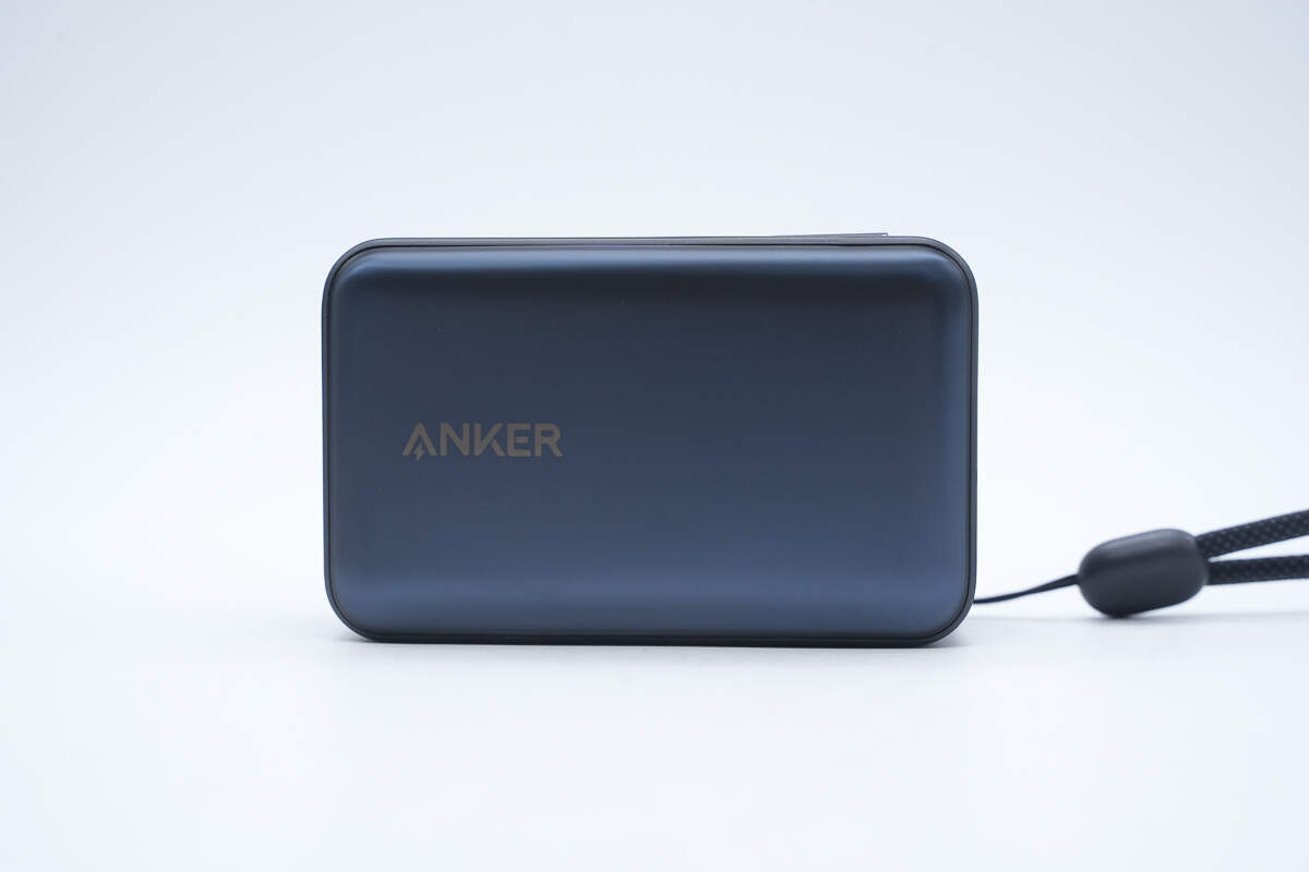 Anker Nano 45W 10000mAh拉拉线移动电源 A1638