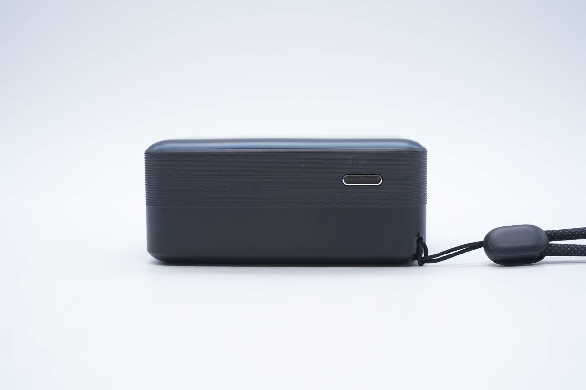 Anker Nano 45W 10000mAh拉拉线移动电源 A1638