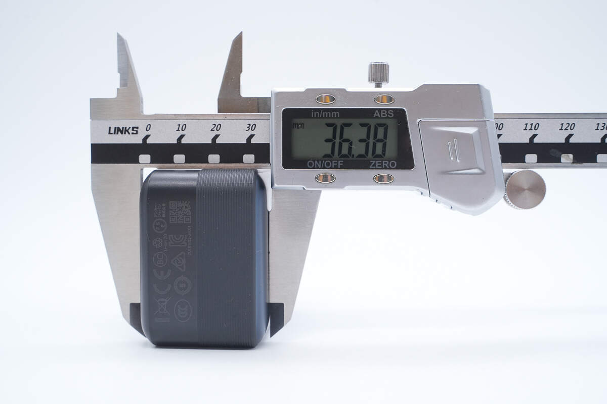 Anker Nano 45W 10000mAh拉拉线移动电源 A1638