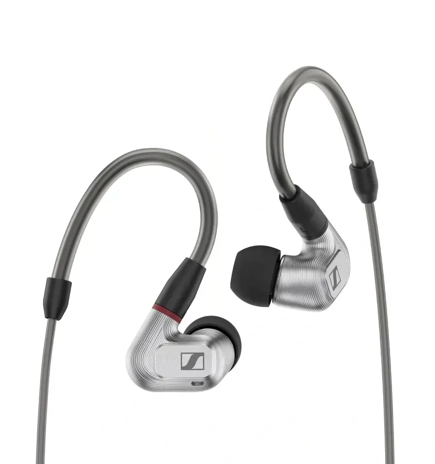 IE 900 flagship in-ear audiophile headphones (details)