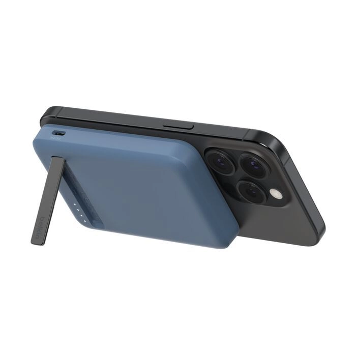 BELKIN BoostCharge 10K 內置線流動電源 白色 BPB021fqWH 香港行貨 產品圖