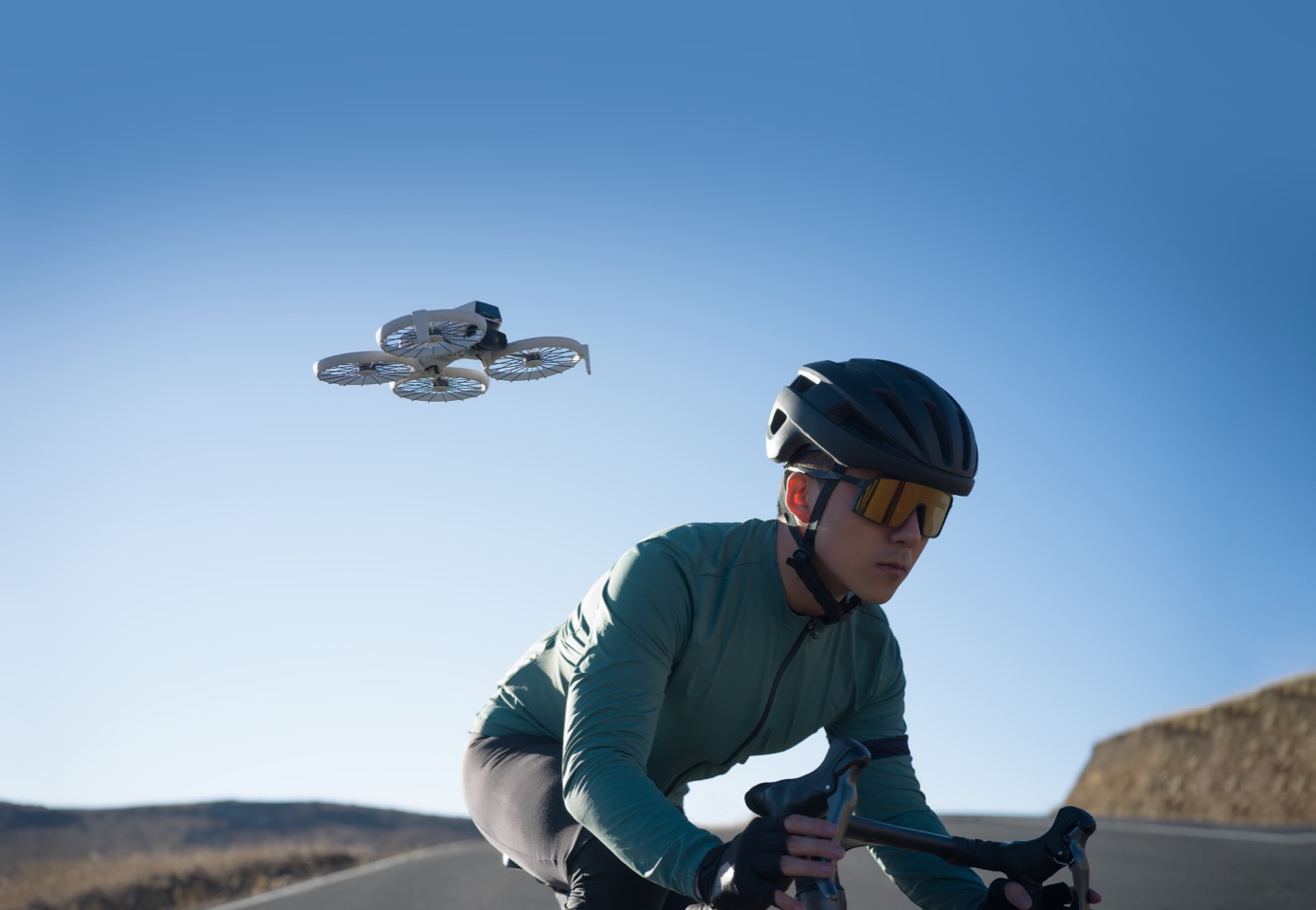  DJI Flip All-in-One Vlog Drohne - Mit Bildschirmfernbedienung (CM-DFMC) [Hongkong Ware] 