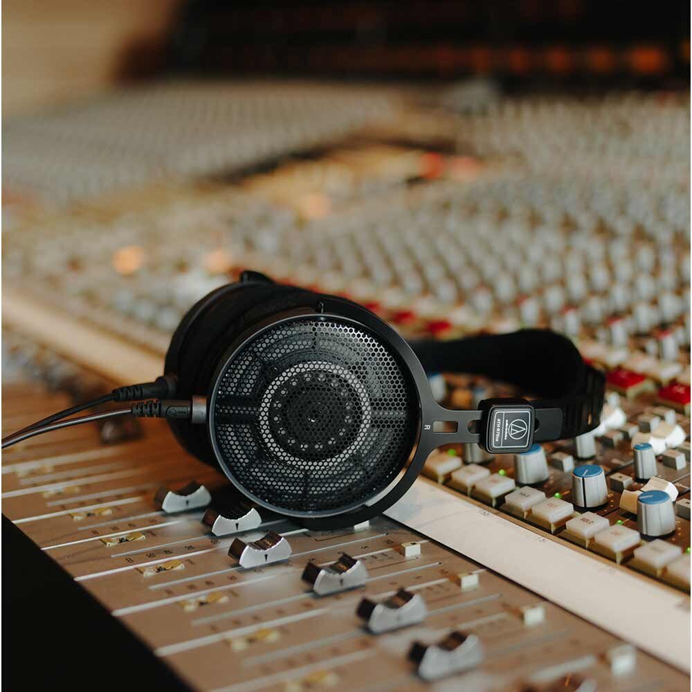 Audio-Technica ATH-R70xa Professional Open-Back Reference Headphones