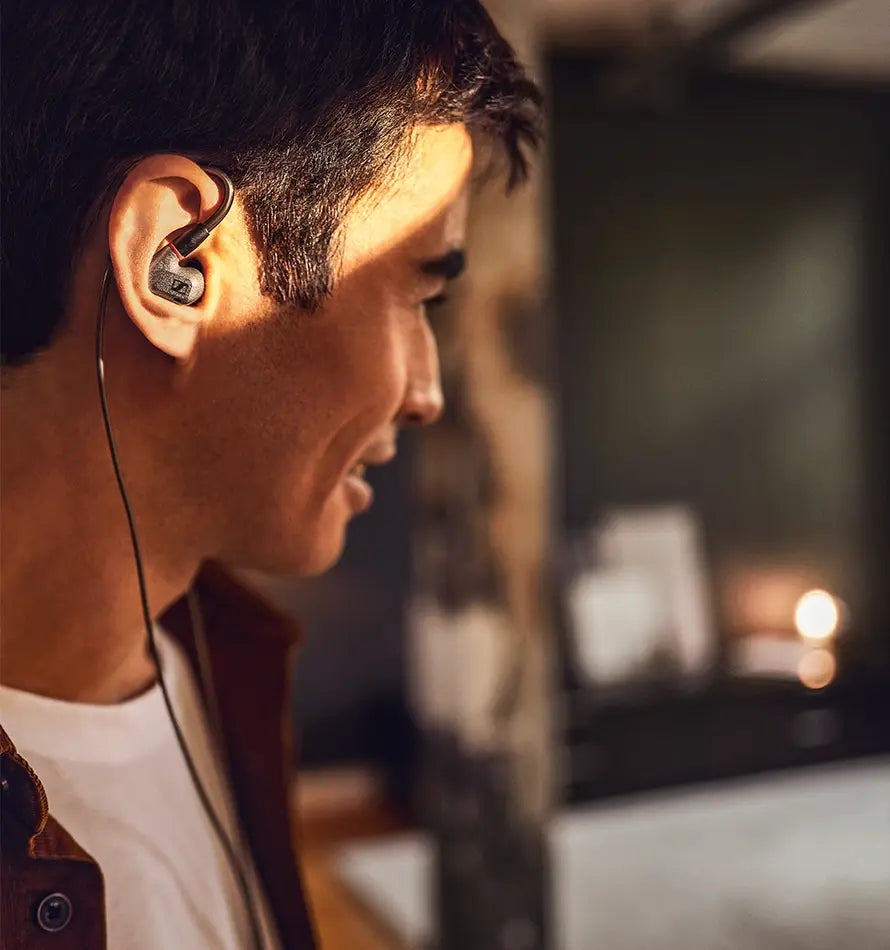 IE 600 in-ear audiophile headphones detail