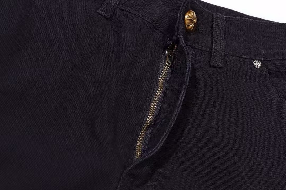 【CHROME HEARTS 公式旗艦店】ジーパン、ご好評に付き再入荷！