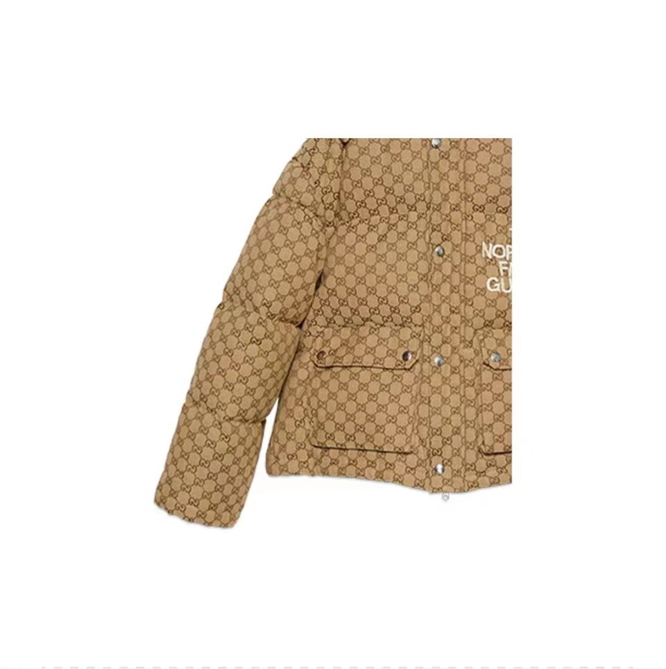 【GUCCI x THE NORTH FACE 公式 旗艦店】ダウンジャケット