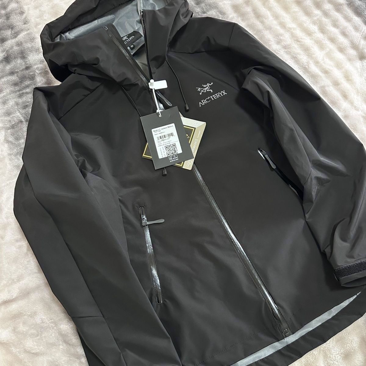【ARC'TERYX旗艦店】トレッキングジャケット ご好評に付き再入荷！