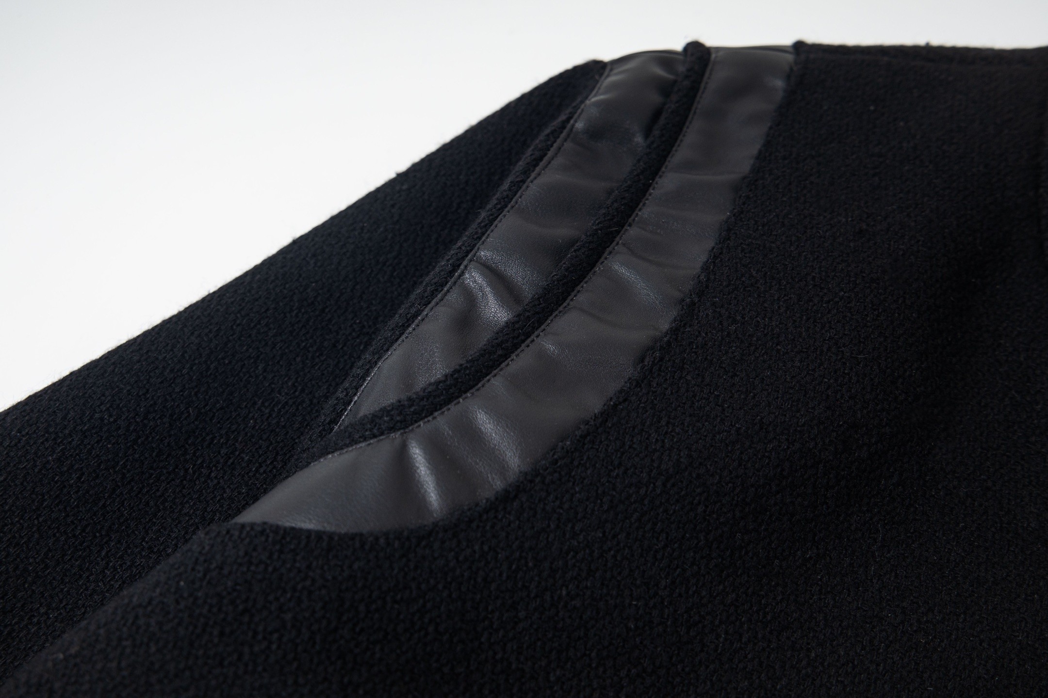 【SAINT LAURENT旗艦店】サンローラン  ジャケット 、ご好評に付き再入荷！