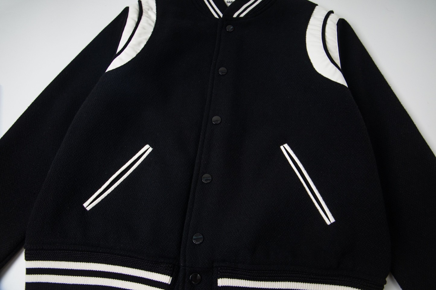 【SAINT LAURENT旗艦店】サンローラン  ジャケット 、ご好評に付き再入荷！