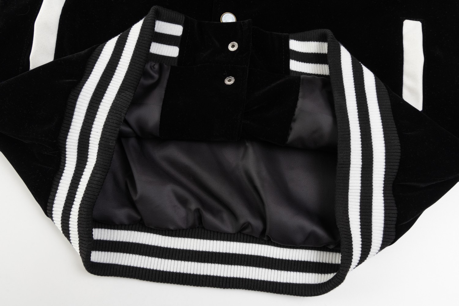 【Louis Vuitton公式旗艦店】ルイヴィトン ジャケット 、ご好評に付き再入荷！