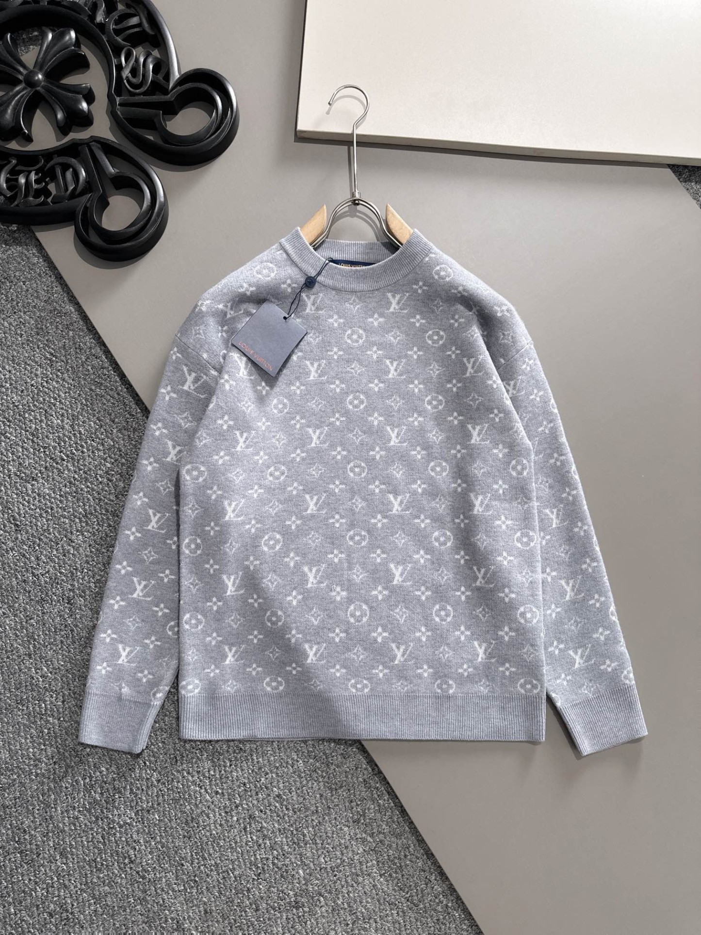 【LOUIS VUITTON旗艦店】ルイヴィトン セーター 男女兼用 ご好評に付き再入荷！