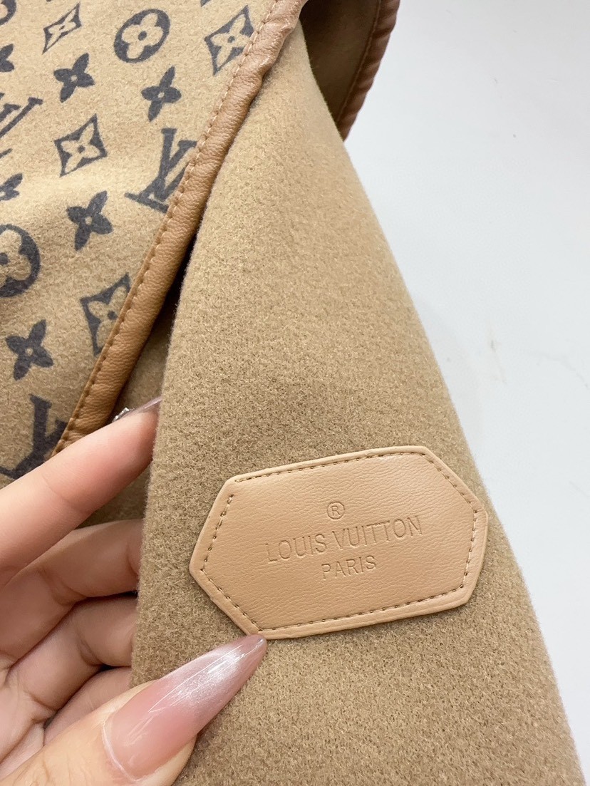 【LOUIS VUITTON旗艦店】ルイヴィトン ロングコート ご好評に付き再入荷！