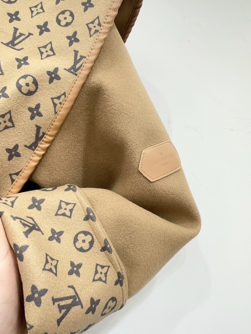 【LOUIS VUITTON旗艦店】ルイヴィトン ロングコート ご好評に付き再入荷！