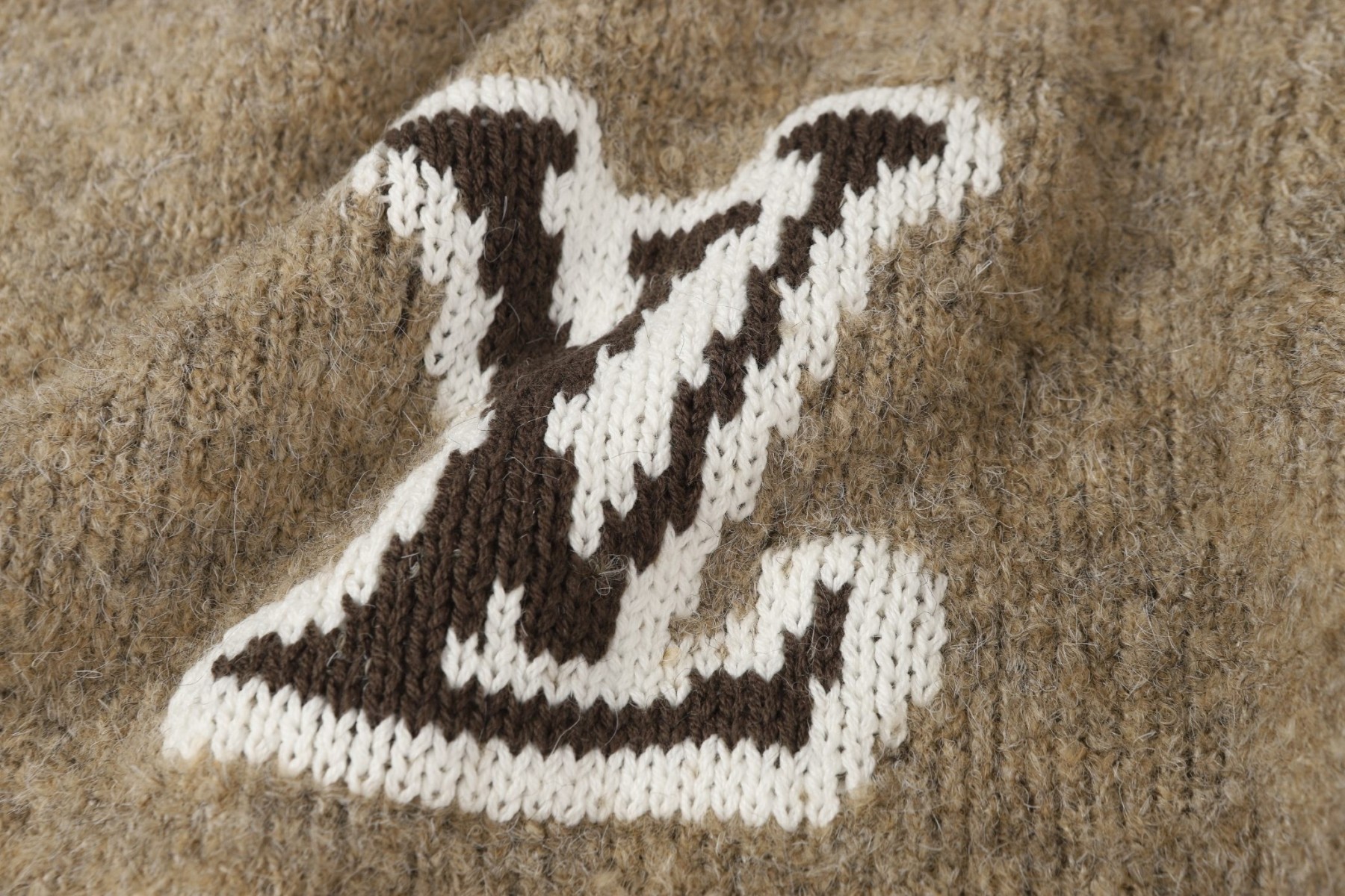 【LOUIS VUITTON旗艦店】ルイヴィトン セーター 男女兼用 ご好評に付き再入荷！