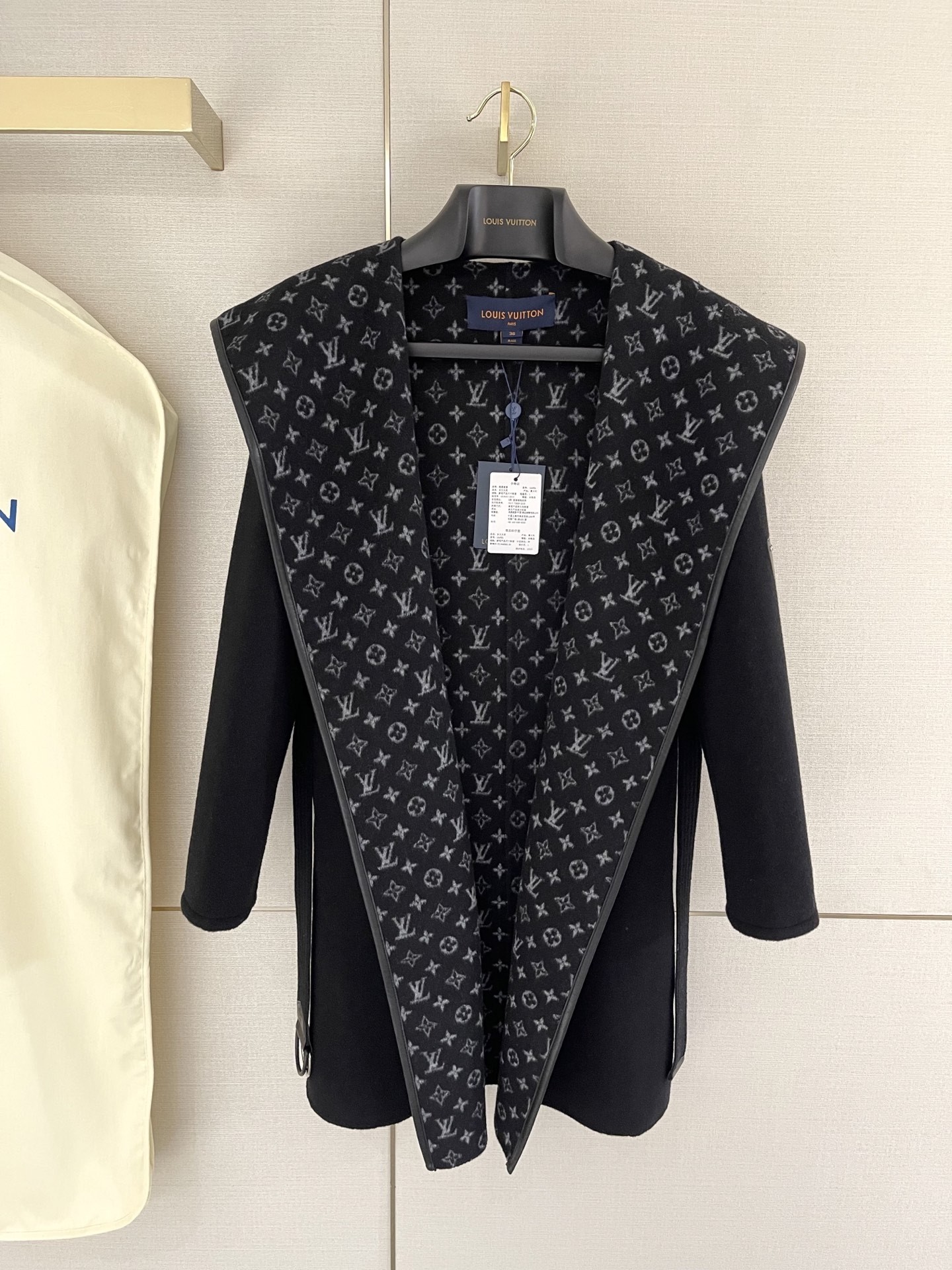 【LOUIS VUITTON旗艦店】ルイヴィトン ロングコート ご好評に付き再入荷！