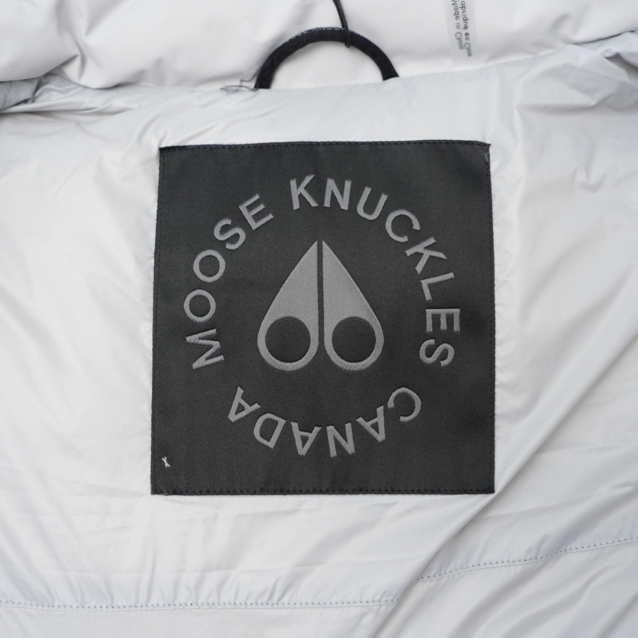 【MOOSE KNUCKLES 公式旗艦店】ダウンベスト ご好評に付き再入荷！