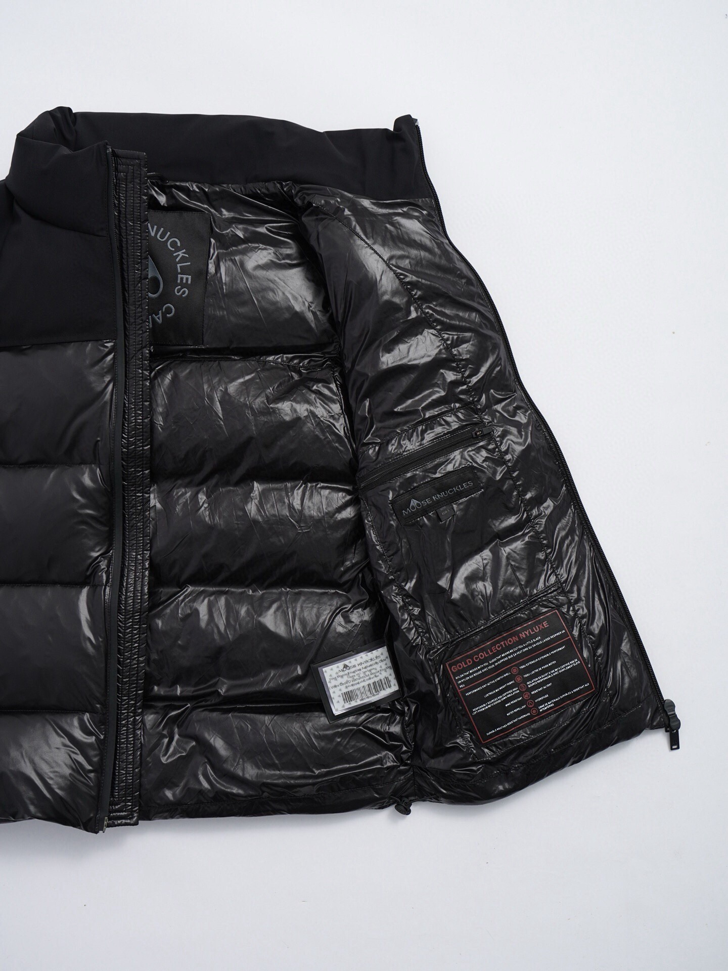 【MOOSE KNUCKLES 公式旗艦店】ダウンベスト ご好評に付き再入荷！