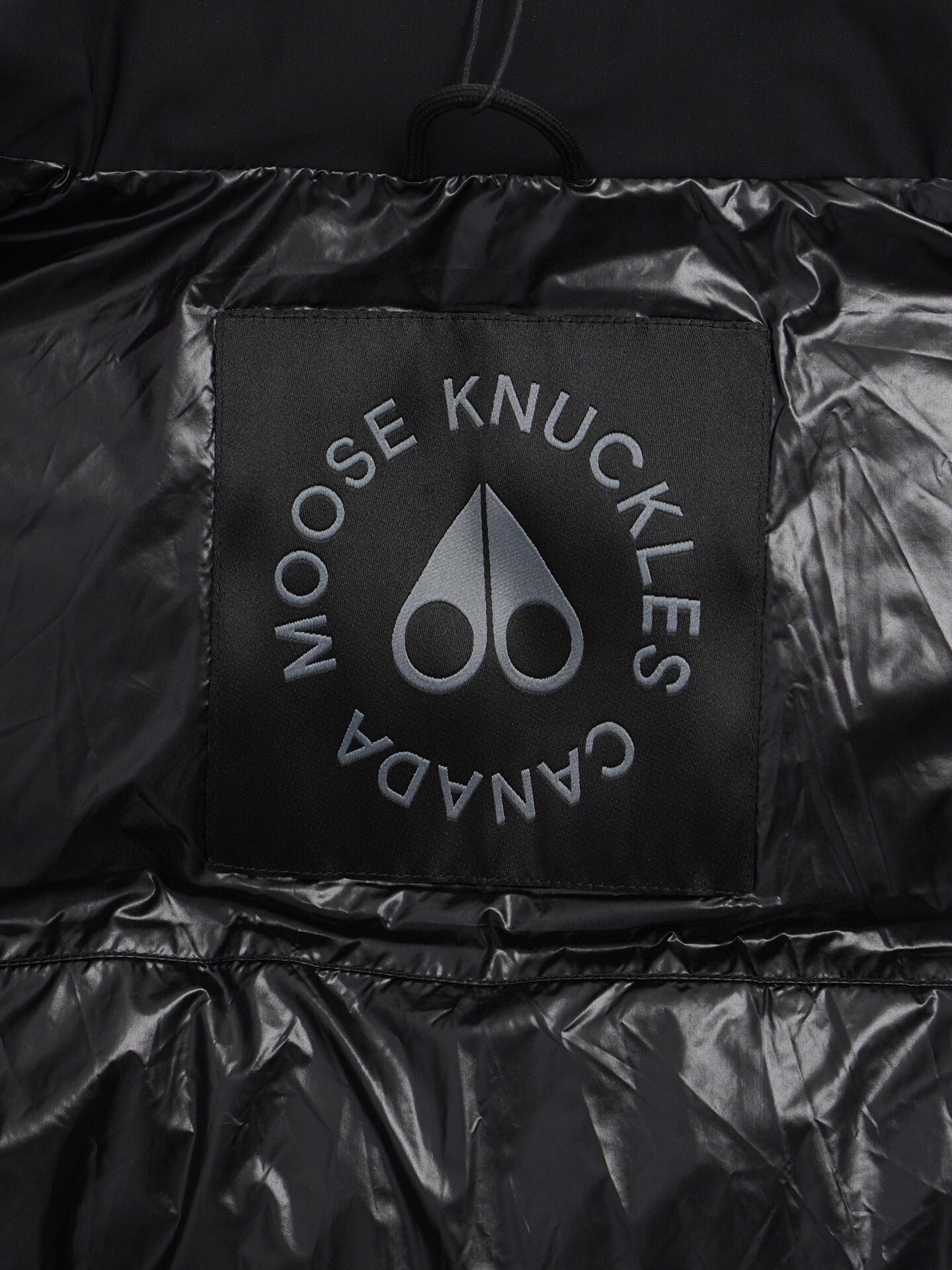 【MOOSE KNUCKLES 公式旗艦店】ダウンベスト ご好評に付き再入荷！