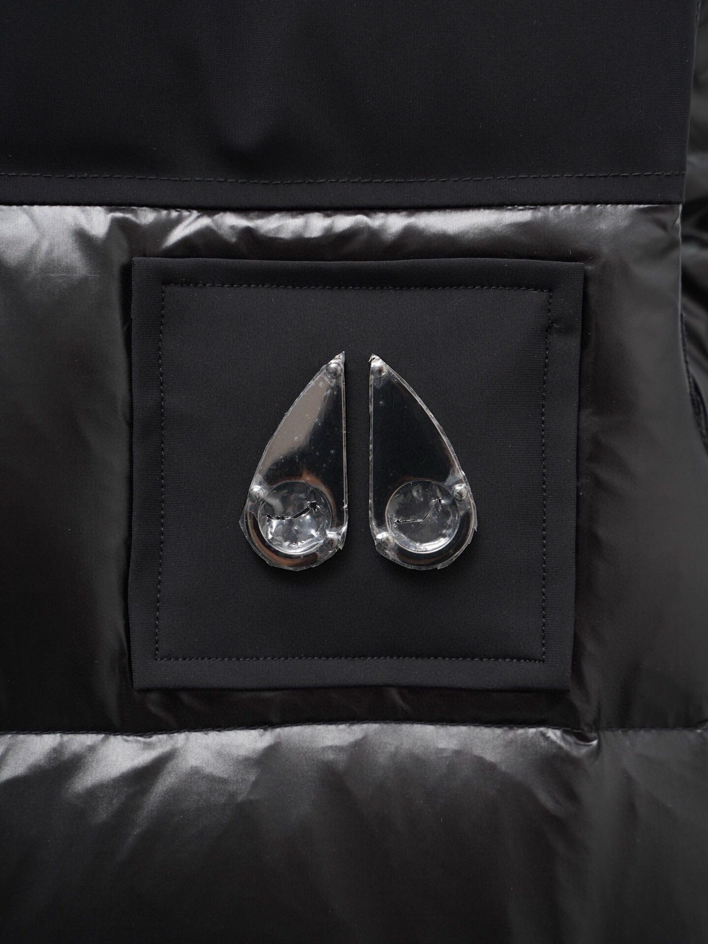 【MOOSE KNUCKLES 公式旗艦店】ダウンベスト ご好評に付き再入荷！