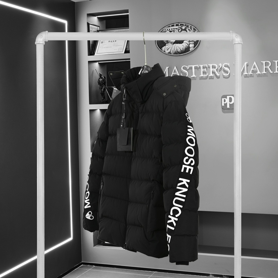 【MOOSE KNUCKLES 公式旗艦店】ダウンジャケット ご好評に付き再入荷！