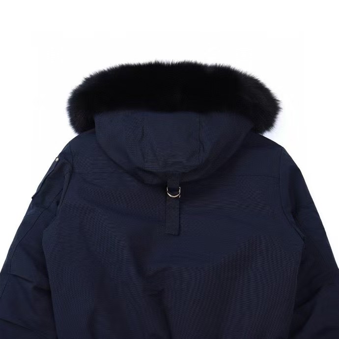 【MOOSE KNUCKLES 公式旗艦店】メンズ ダウンジャケット ご好評に付き再入荷！