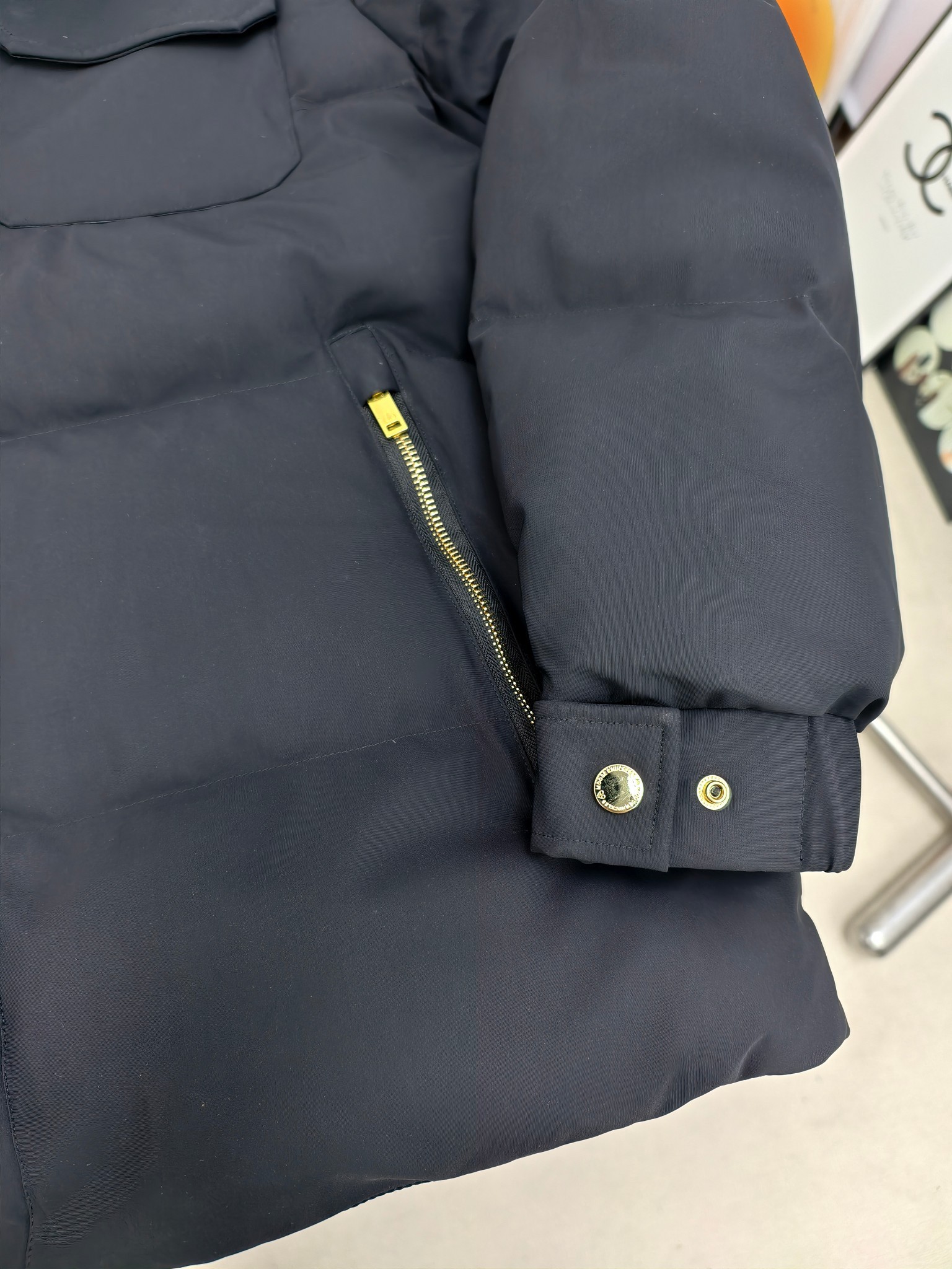 【MOOSE KNUCKLES 公式旗艦店】ダウンジャケット 男女兼用 ご好評に付き再入荷！