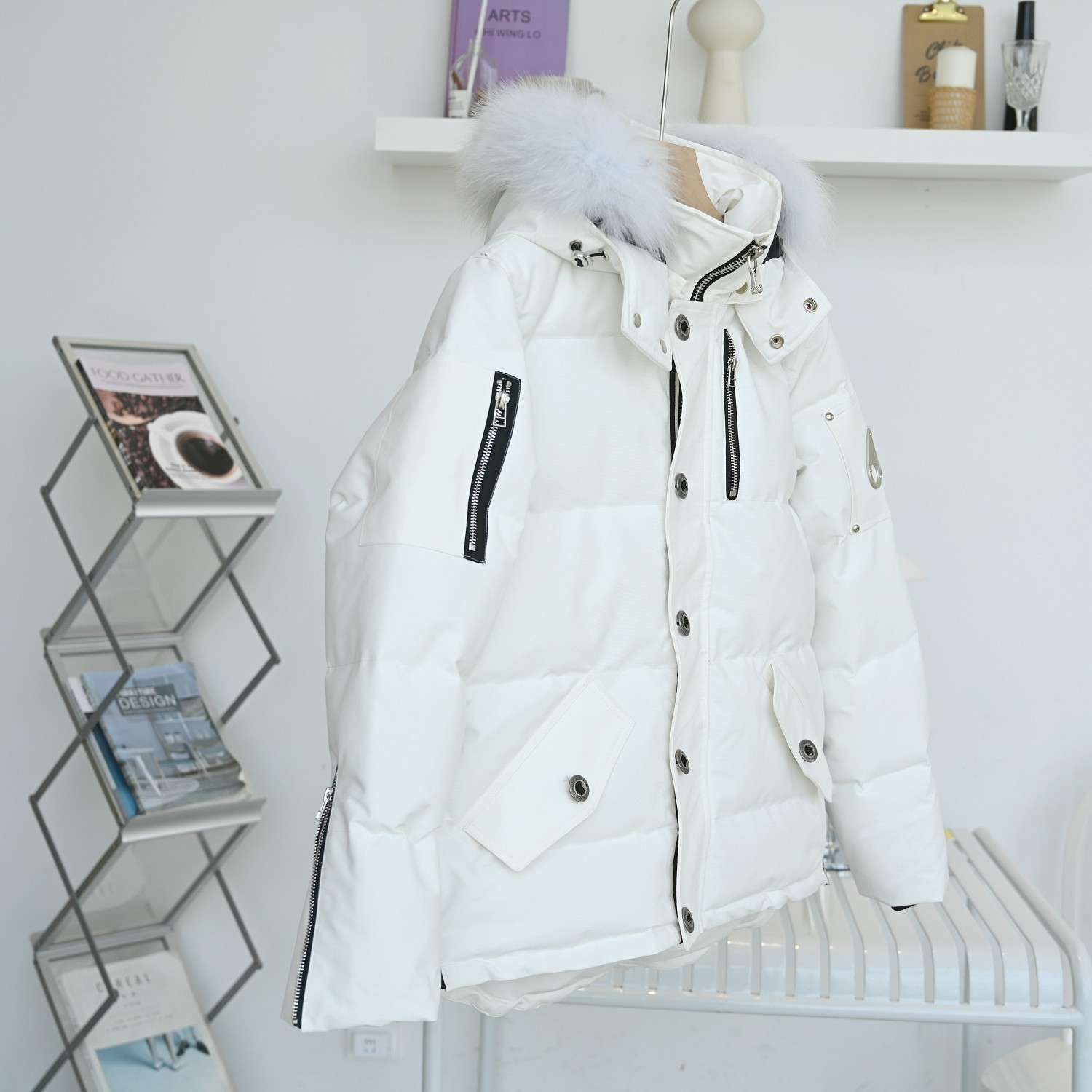 【MOOSE KNUCKLES 公式旗艦店】ダウンジャケット ご好評に付き再入荷！