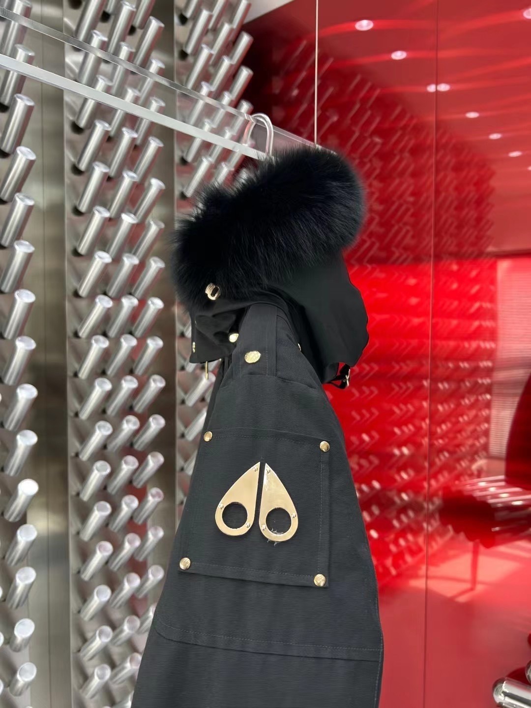 【MOOSE KNUCKLES 公式旗艦店】ダウンジャケット ご好評に付き再入荷！