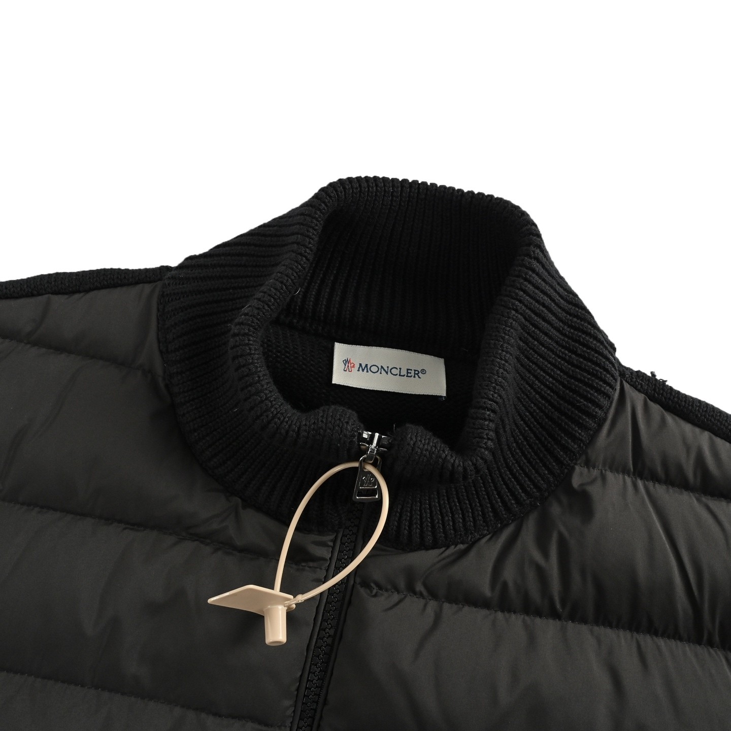 【Moncler公式旗艦店】新作数量限定販売 モンクレール ダウンジャケット