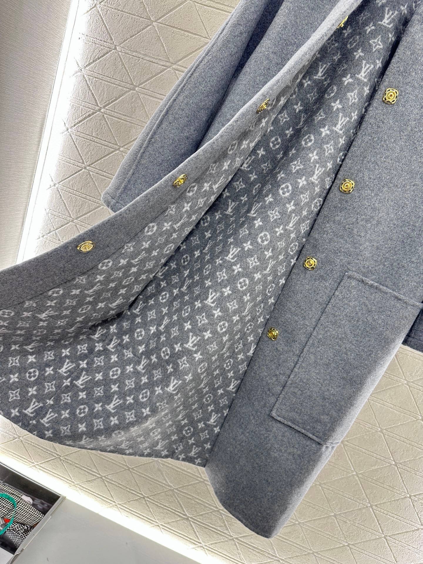 【LOUIS VUITTON旗艦店】ルイヴィトン オーバーコート ご好評に付き再入荷！