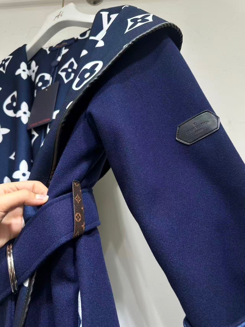 【LOUIS VUITTON旗艦店】ルイヴィトン オーバーコート ご好評に付き再入荷！