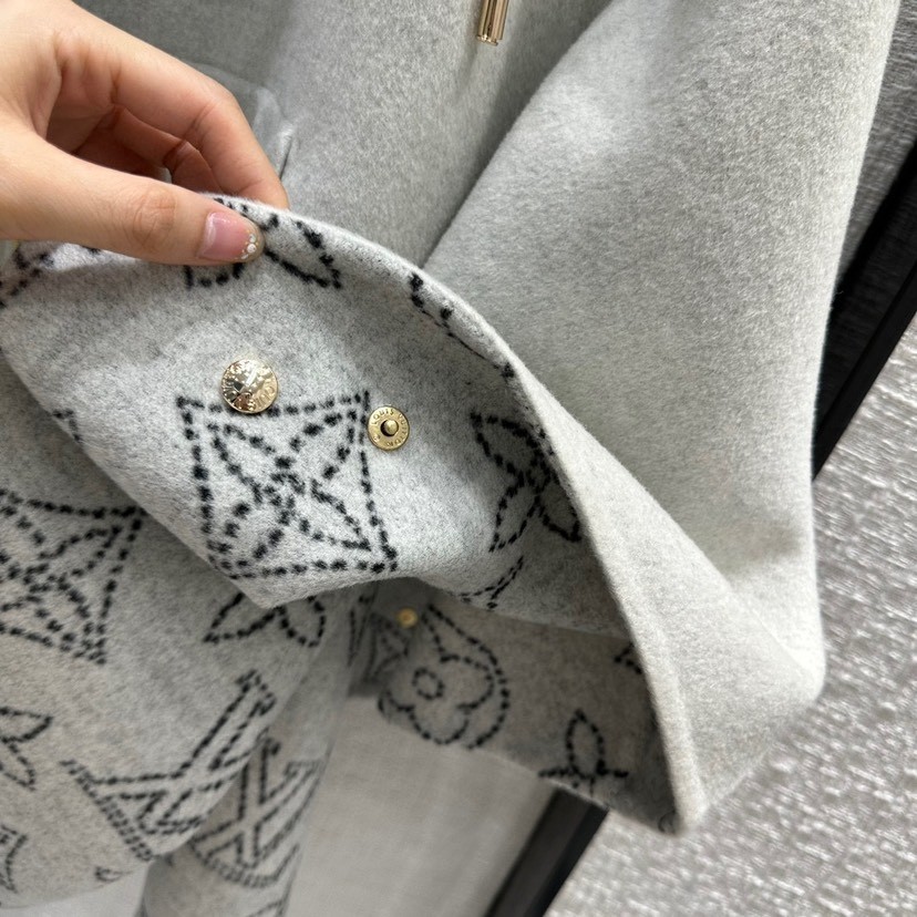 【LOUIS VUITTON旗艦店】ルイヴィトン オーバーコート ご好評に付き再入荷！