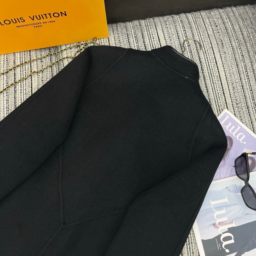 【LOUIS VUITTON旗艦店】ルイヴィトン オーバーコート ご好評に付き再入荷！