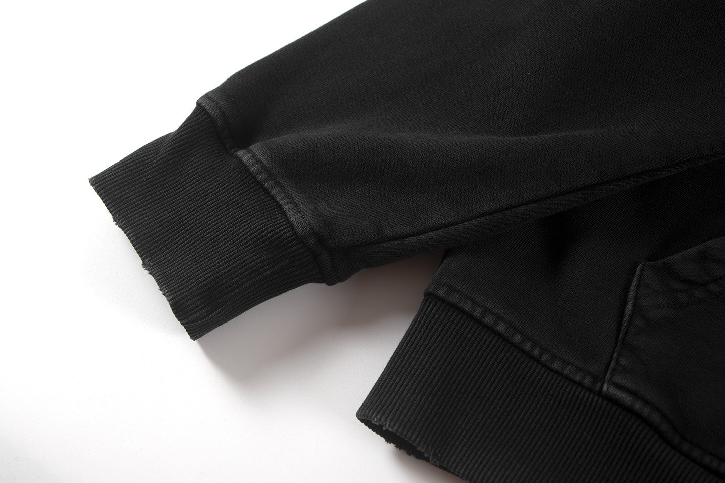 【CHROME HEARTS】クロムハーツ パーカー 男女兼用、ご好評に付き再入荷！