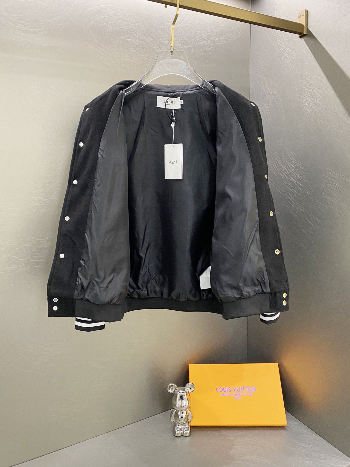 【CELINE旗艦店】セリーヌ 野球服 ジャケット ご好評に付き再入荷！