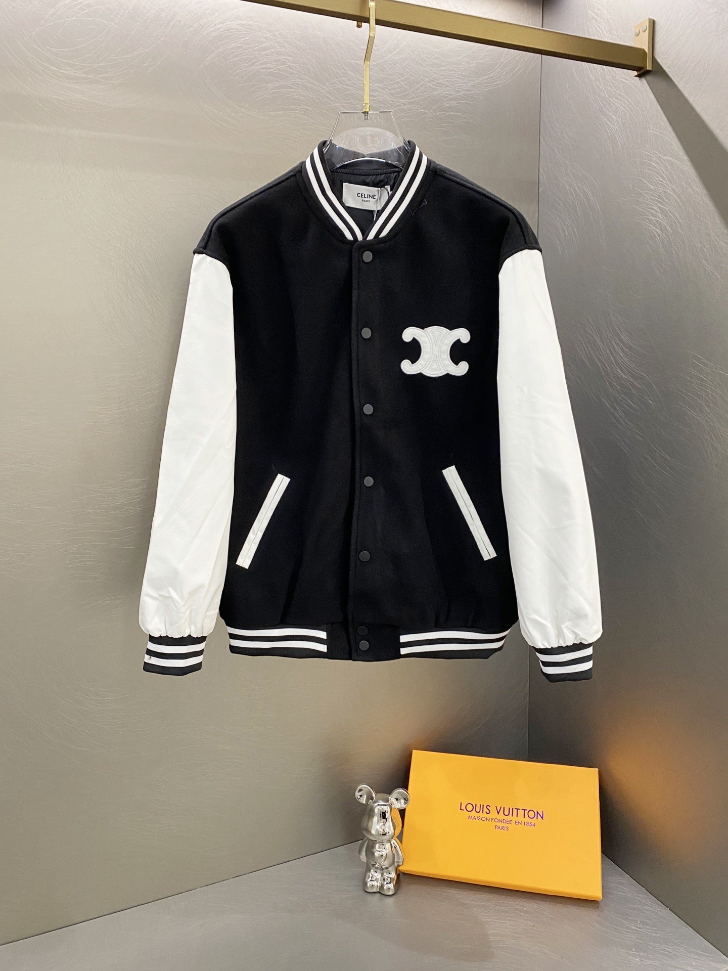 【CELINE旗艦店】セリーヌ 野球服 ジャケット ご好評に付き再入荷！