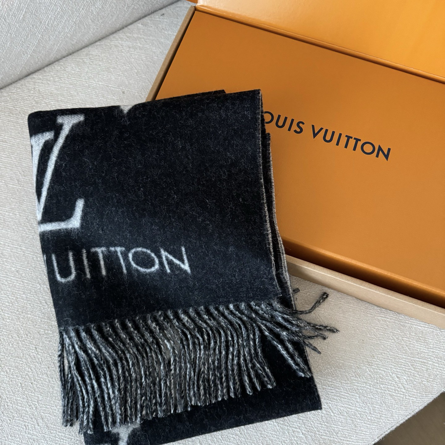 【LOUIS VUITTON公式旗艦店】ルイヴィトン スカーフ 限定発売 送料無料