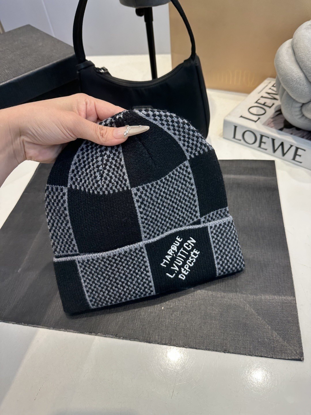 【LOUIS VUITTON旗艦店】ルイヴィトン ハット スカーフ 限定発売 送料無料