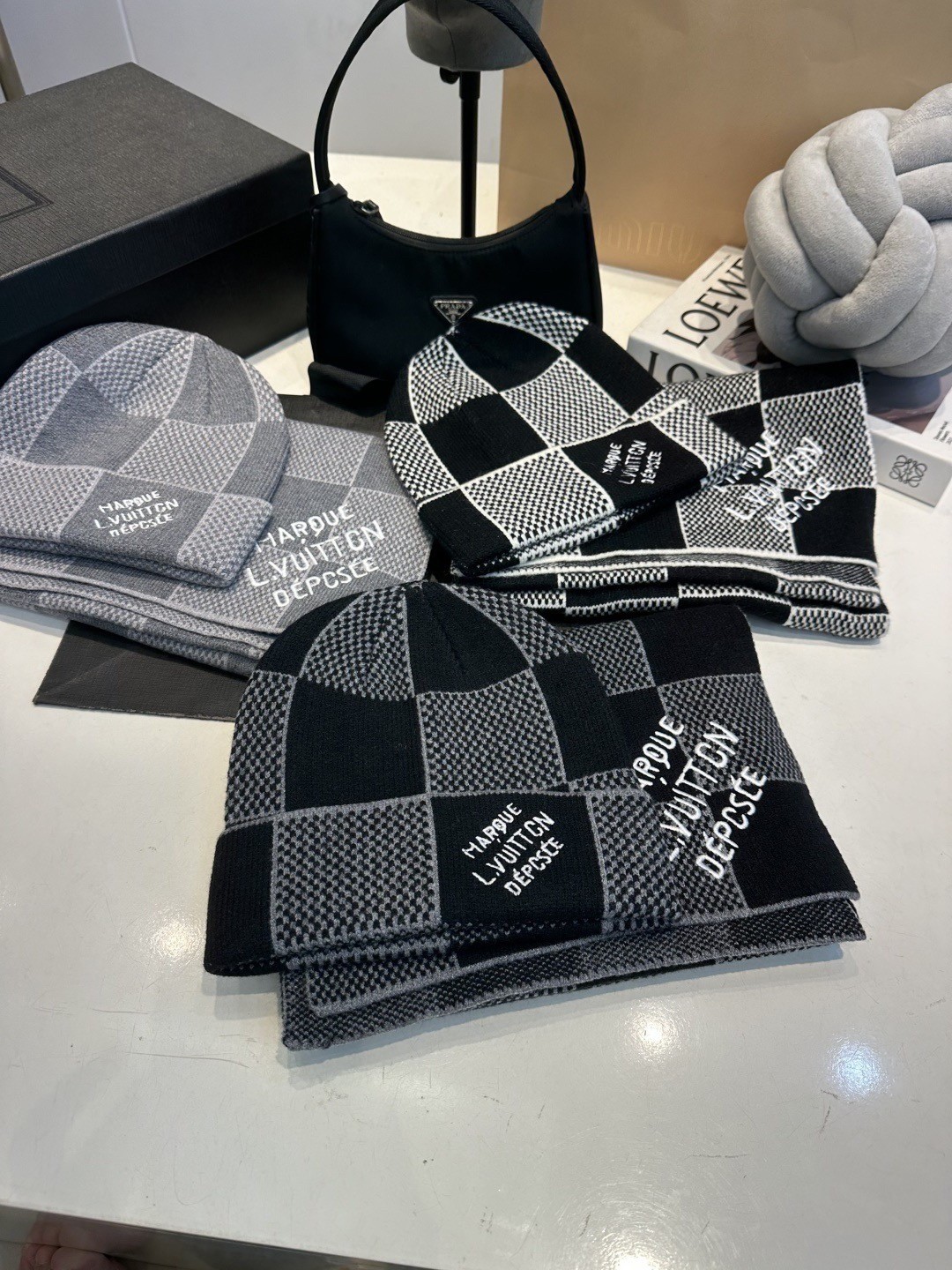 【LOUIS VUITTON旗艦店】ルイヴィトン ハット スカーフ 限定発売 送料無料