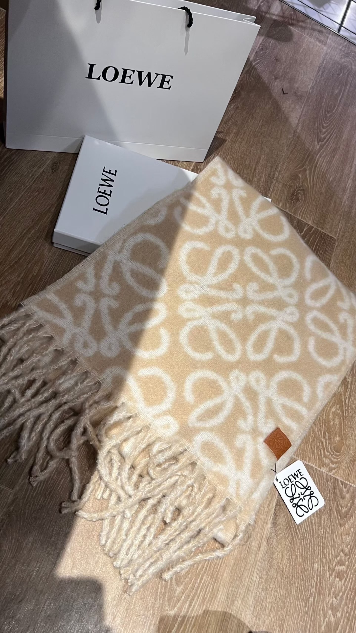 【LOEWE公式旗艦店】ロエベ スカーフ 限定発売 送料無料