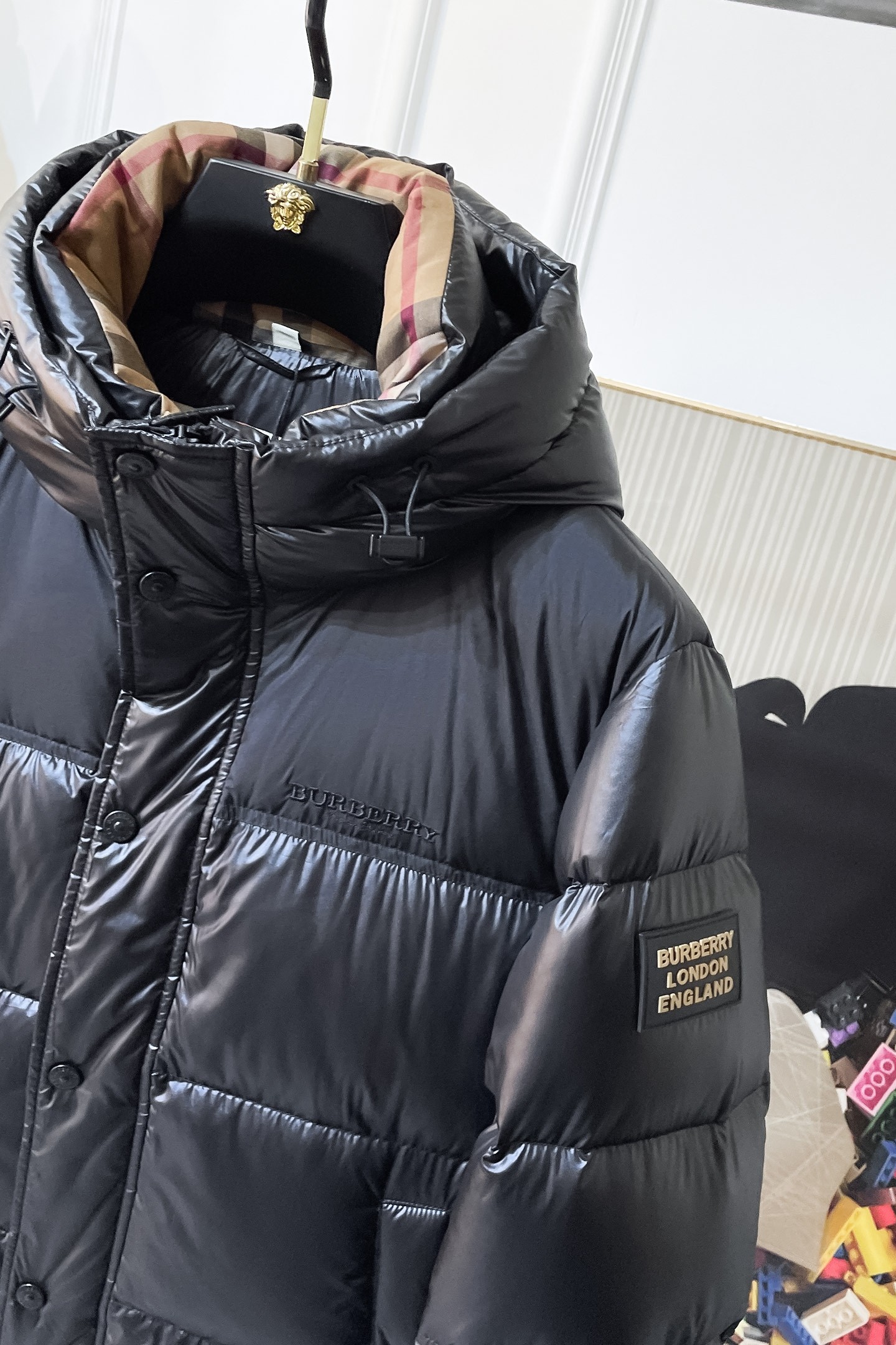 【BUREERRY旗艦店】（バーバリー）ダウンジャケット、ご好評に付き再入荷！！