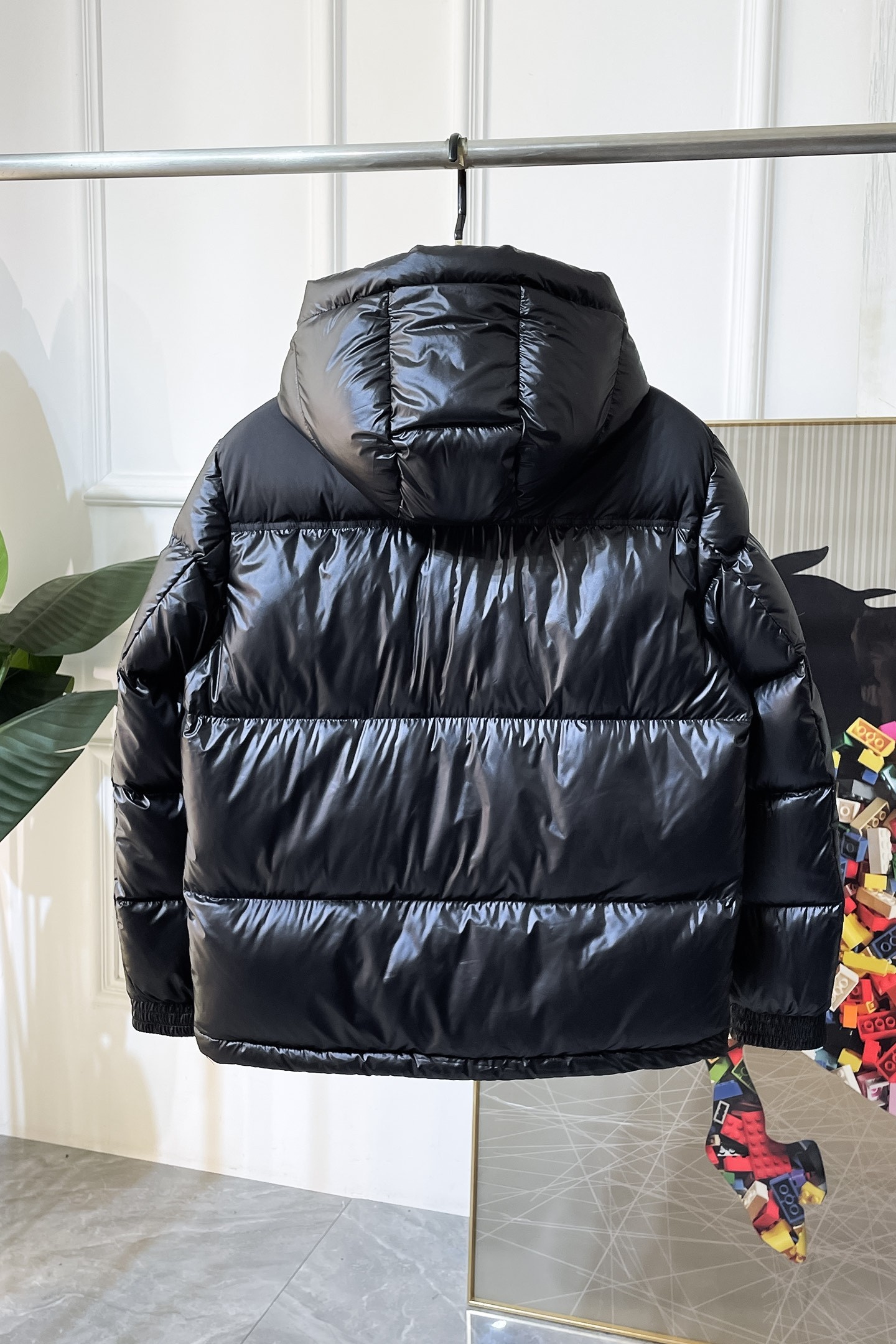 【BUREERRY旗艦店】（バーバリー）ダウンジャケット、ご好評に付き再入荷！！