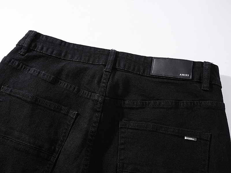 【AMIRI公式旗艦店】ジーパン、ご好評に付き再入荷！