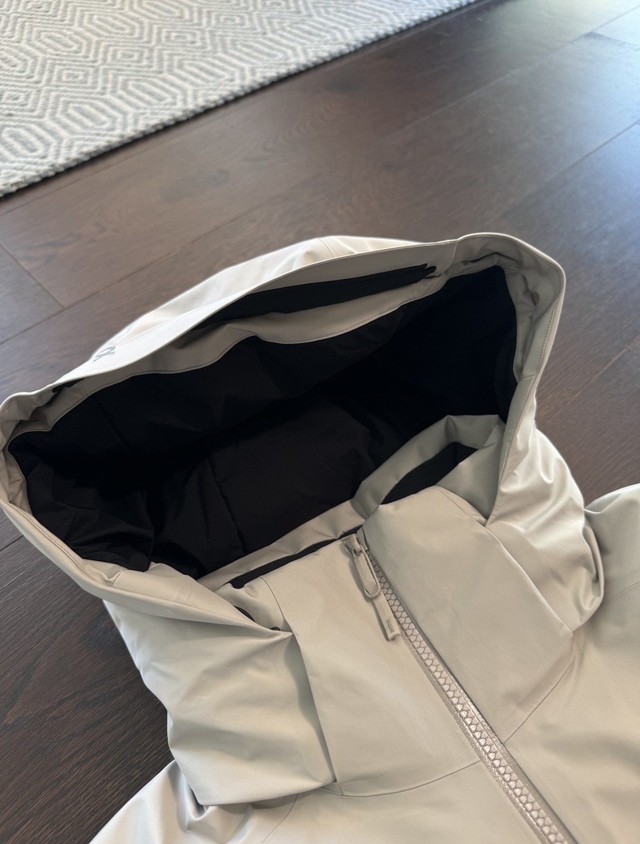 【ARC'TERYX旗艦店】ダウンジャケット 男女兼用 ご好評に付き再入荷！